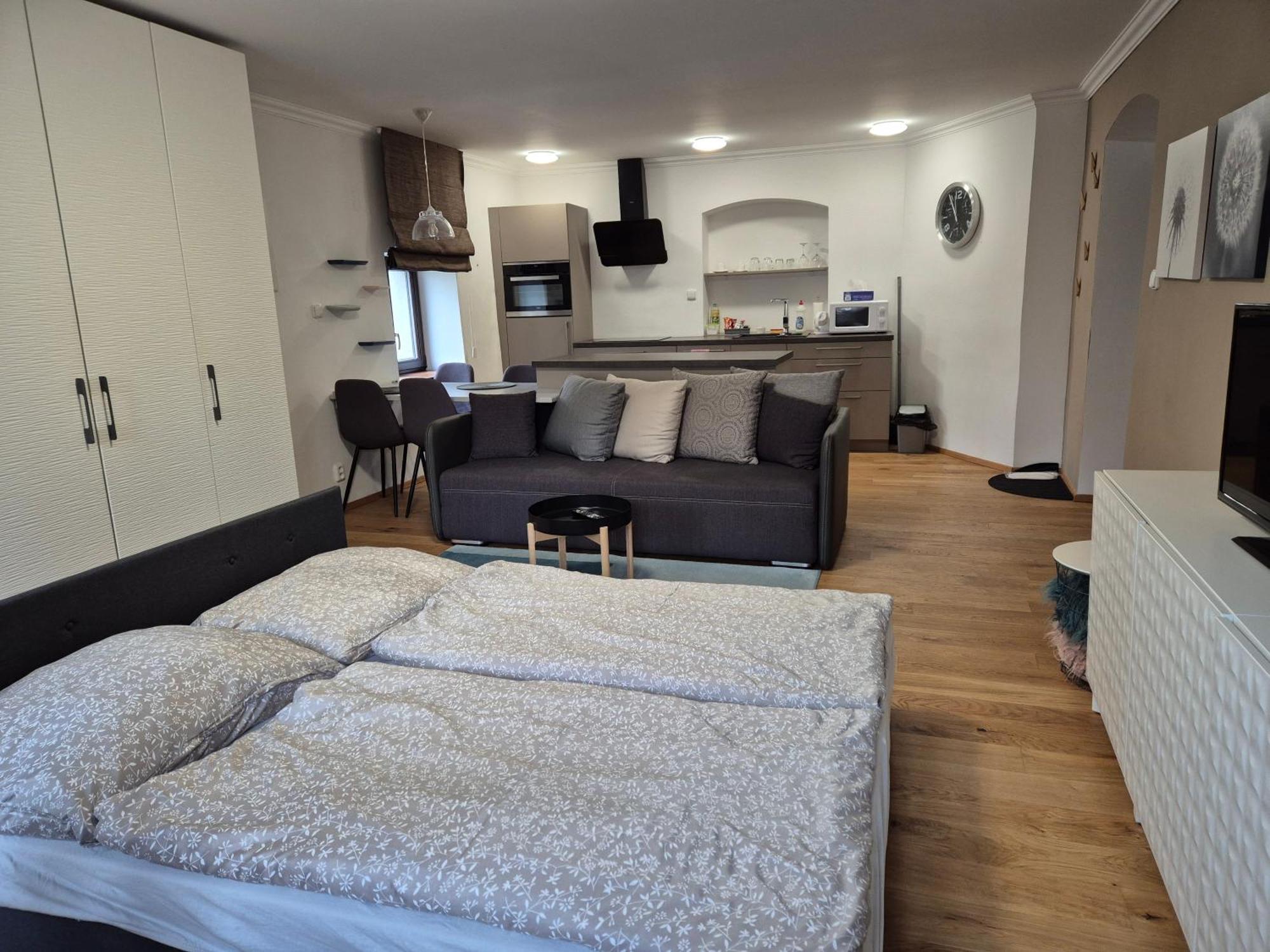 The Gusto Apartman 霍穆托夫 外观 照片
