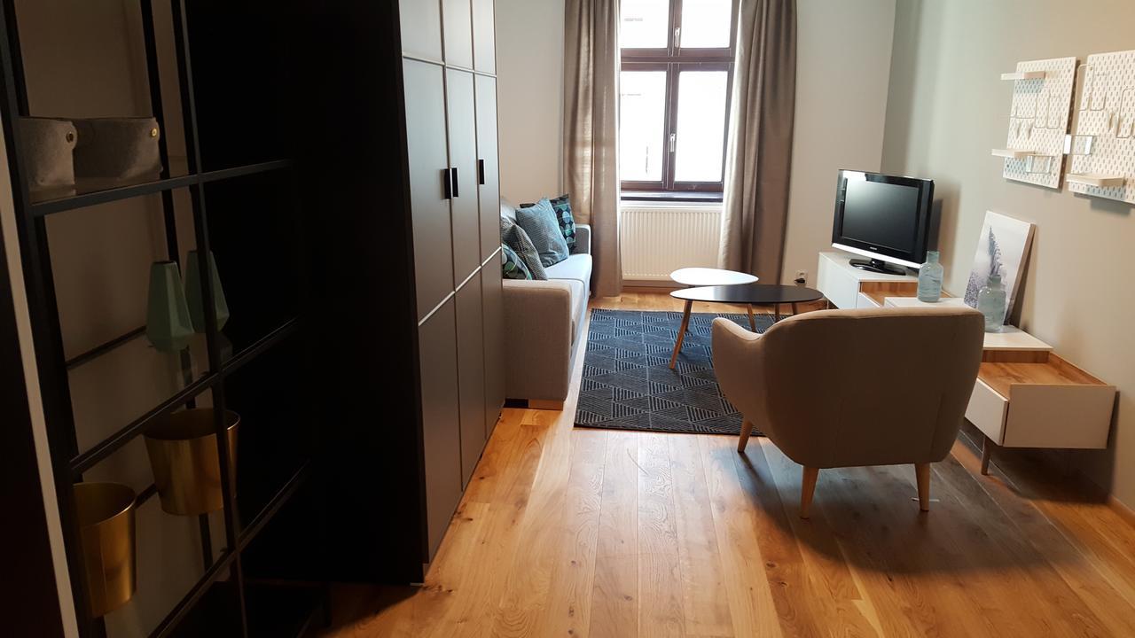 The Gusto Apartman 霍穆托夫 外观 照片