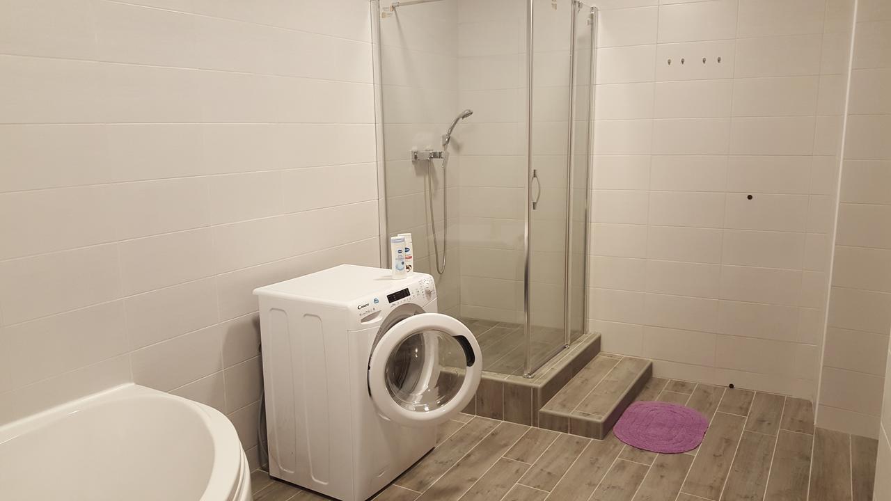 The Gusto Apartman 霍穆托夫 外观 照片