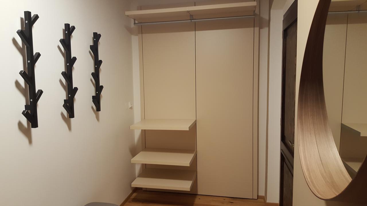 The Gusto Apartman 霍穆托夫 外观 照片