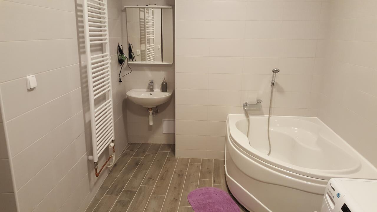 The Gusto Apartman 霍穆托夫 外观 照片