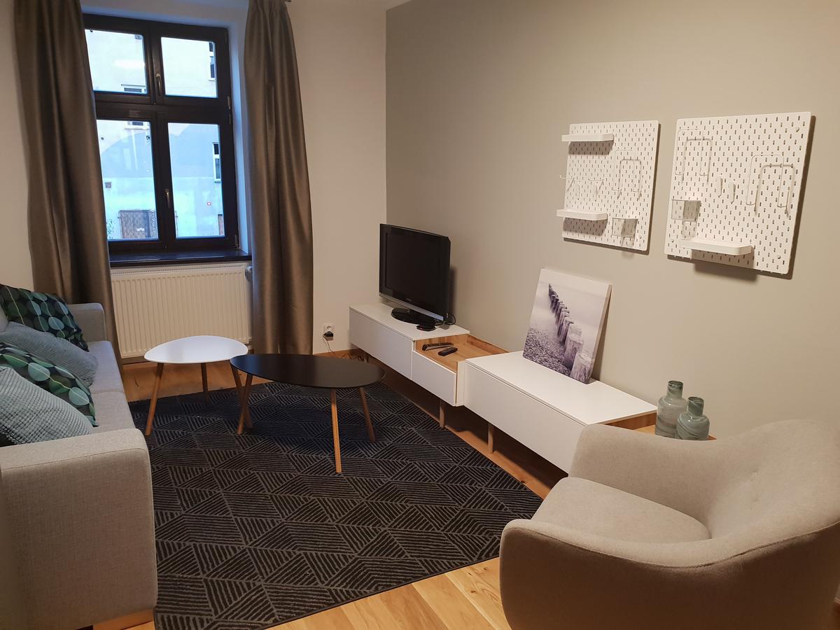 The Gusto Apartman 霍穆托夫 外观 照片
