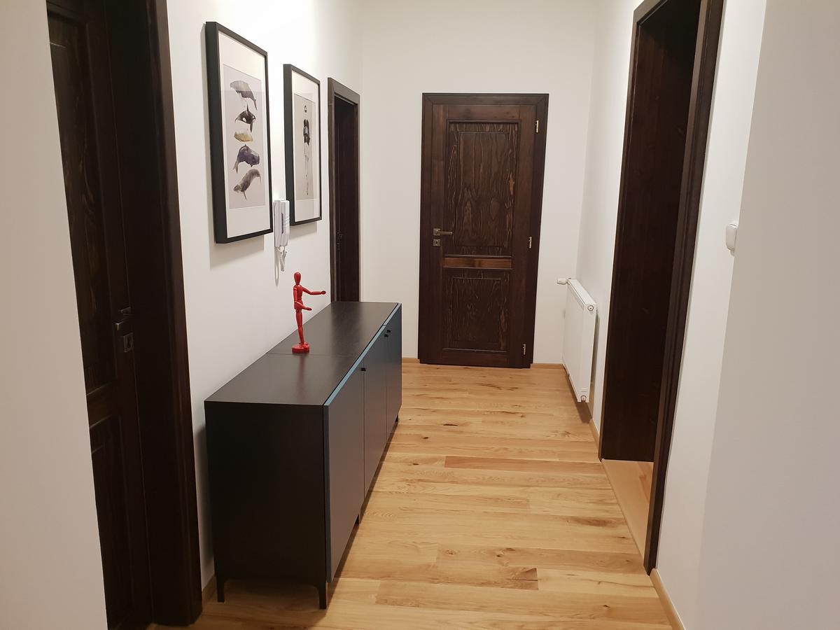 The Gusto Apartman 霍穆托夫 外观 照片
