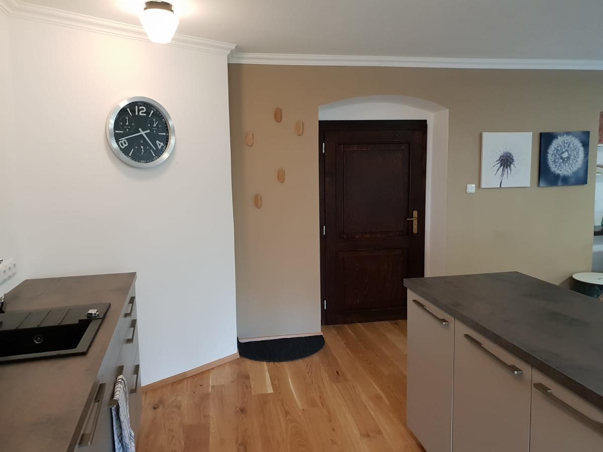 The Gusto Apartman 霍穆托夫 外观 照片